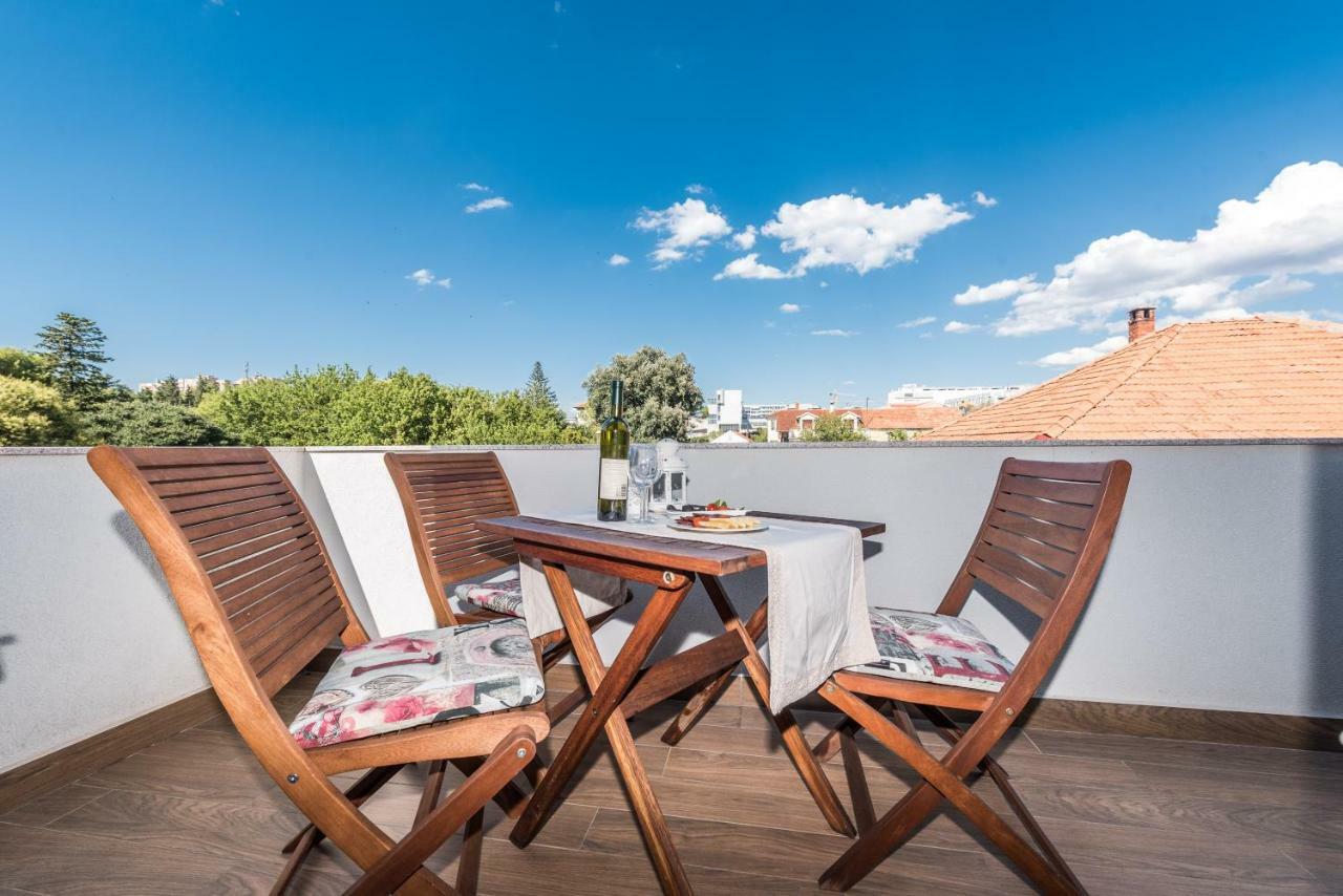 Ena Apartment *